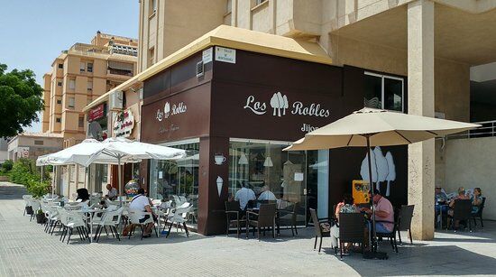 Los Tres Robles