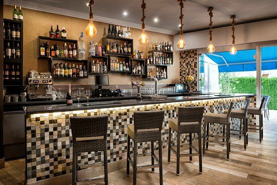 G Gin Bar