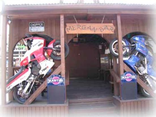 Mergan Bar