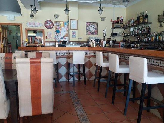 Cafe Bar Michel