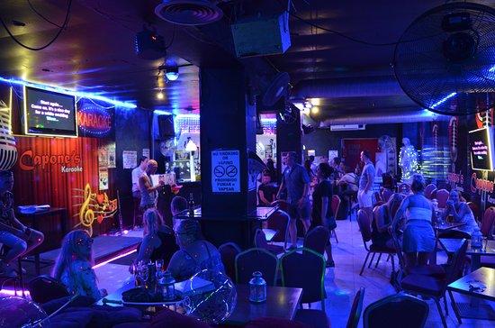Capones Karaoke
