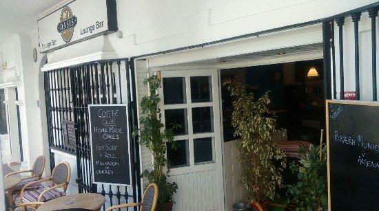 Oasis Bar